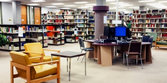 ห้องสมุด (library)